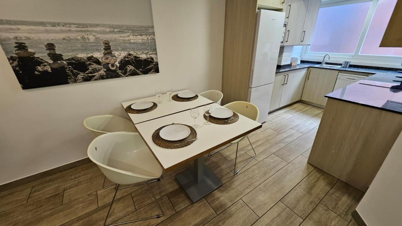Luminoso Apartamento 6 Personas Pueblo Nuevo Madri Exterior foto
